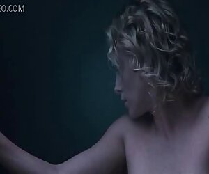 Gái phát triển một trò chơi phim sex phụ đề không che