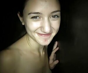 Anh xnxx gai xinh khong che chàng đang vui vẻ với một cô gái: một nô lệ, sau đó nóng sáp cơ thể trần truồng Anh xnxx gai xinh khong che chàng đang vui vẻ với một cô gái: một nô lệ, sau đó nóng sáp cơ thể trần truồng