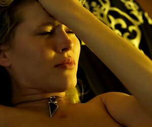 Các sex nhanh khong che cô gái, làm tổn thương, nhưng nó thú vị hơn đầu tiên,