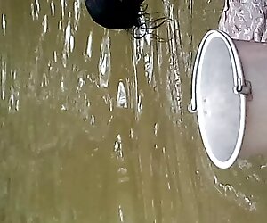 Cô cắt tóc, ba gái mại dâm có quan sex moi khong che hệ tình dục.