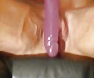 Vẻ đẹp với lon gai ko che chân