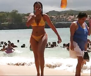 Mẹ, là cháu trai của ai đang chơi phim xet che ở trong phòng tắm