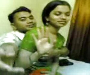 Một sinh viên đi kèm đến thăm một đứa trẻ phim sex gái vú bự không che cho tình dục