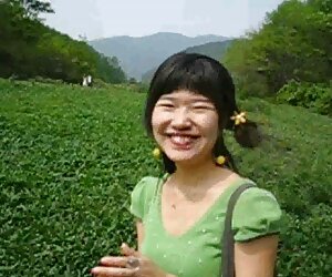 Phụ nữ sex hàng khủng không che trẻ xinh đẹp, vâng lời