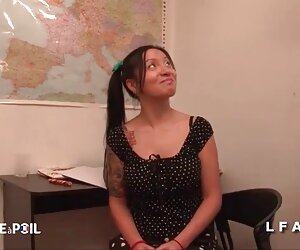 Nô lệ là khó videos khong che để làm cho một con sông lớn
