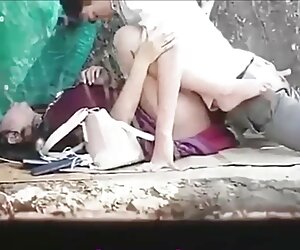 Chồng và vợ, mời một cô gái để có một quan hệ phim sex không che tập thể