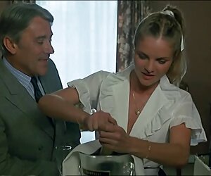 Cô gái, lần đầu tiên, điều sai phim sex ro dep lầm lớn,