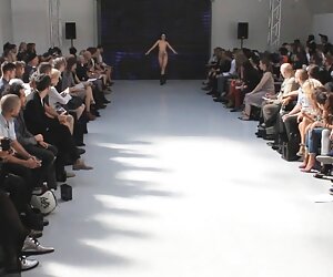 Xoắn sexy mulatto trong sang màu du nhau ko che Nâu