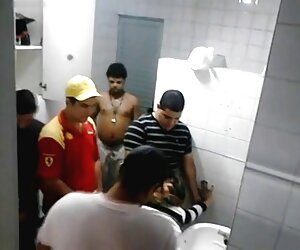 Nga, người nguc to ko che đẹp