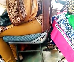 Cô gái sec khong che trung bình tình dục với anh ta,